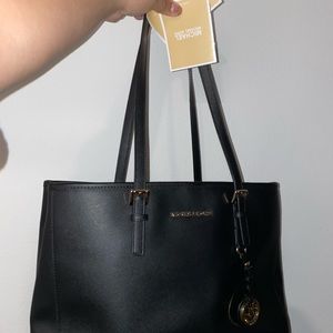 MK tote